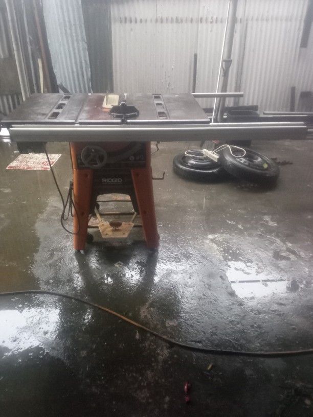 Ridgid Contractor Table Saw Ts3650