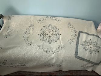 Twin Bed Quilts