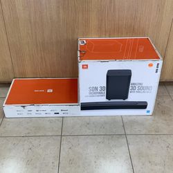 JBL BAR 500 DOLBY ATMOS & MULTIBEAM SURROUND SOUND 10” WIRELESS SUBWOOFER .