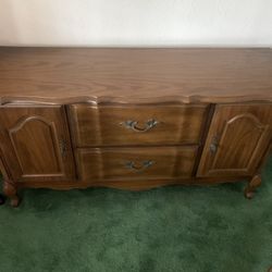 CHINA BUFFET -WOODEN- GREAT DEAL 