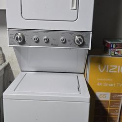 Estoy Vendiendo 1 Secadora Y Lavadora Combo Eléctrica Marca Whirlpool Eléctrica 