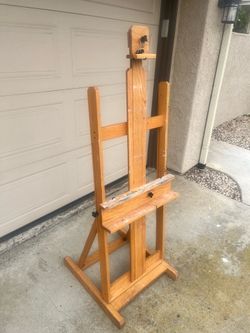 Artist easel