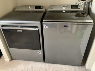 Maytag Washer And Dryer Like NEW