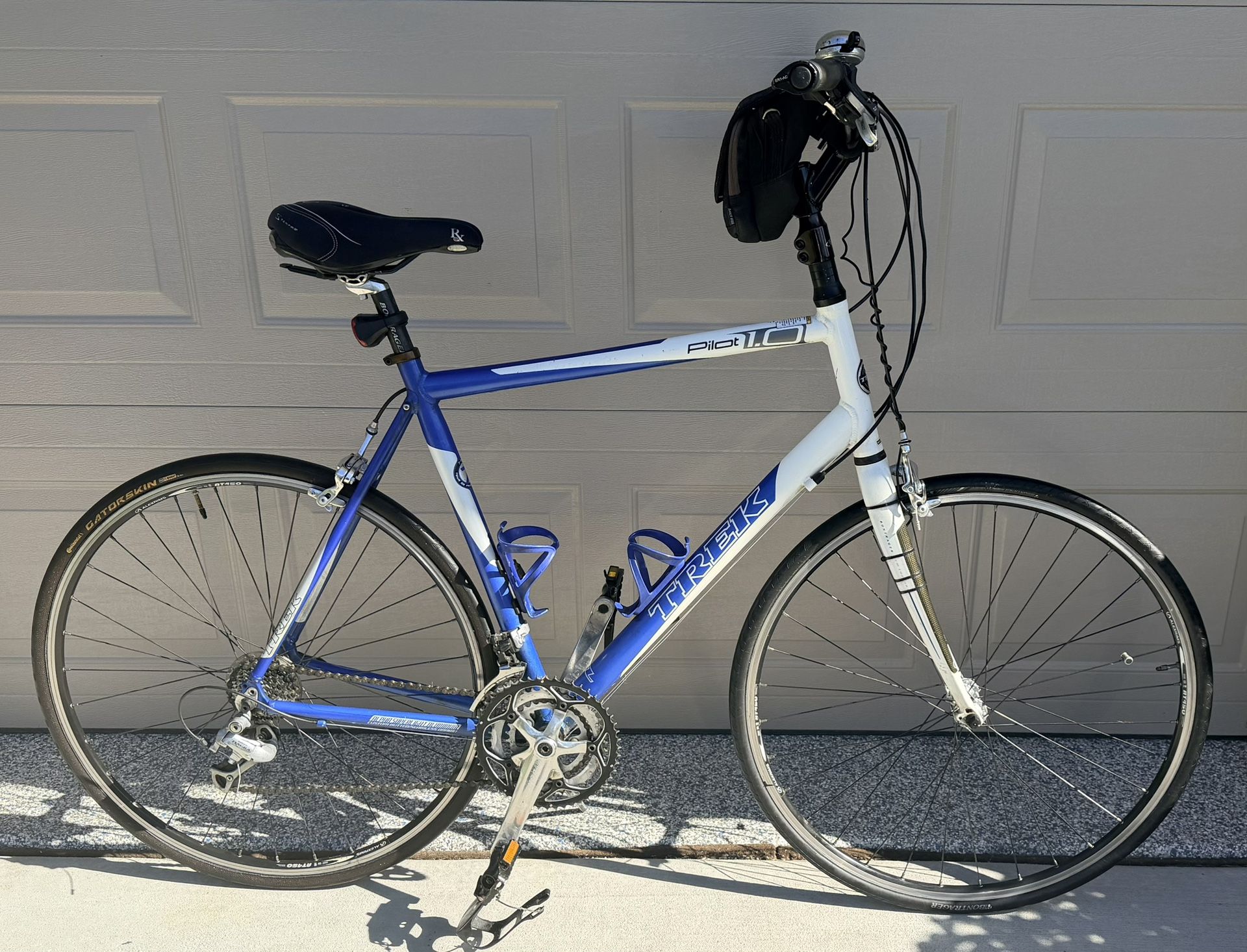 TREK Ultra-Light Pilot 1.0 - 24 speed bicycle - like new