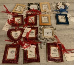 Brand New Mini Frames $20.00 For 15 Frames.