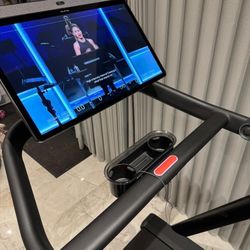 Peloton-Treadmill