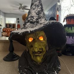 Vintage Porcelain Witch- HALLOWEEN