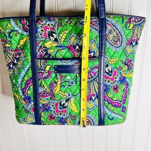 Vera Bradley Large Pleated Tote Shoulder Bag Purse Trimmed Emerald Green Paisley

