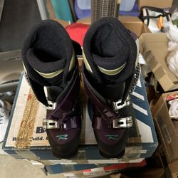 Rossignol Ski Boots Women’s Size 23.5 or 7