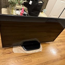 LG LED TV Great Working Condition 