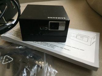 Samsung small Projector