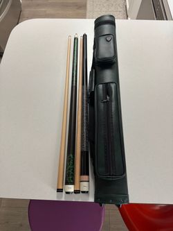 Two 58in Canadian maple. Break and shooting cues
