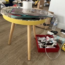 Round Tea Table 15.75" × 17.72" Coffee End Table 