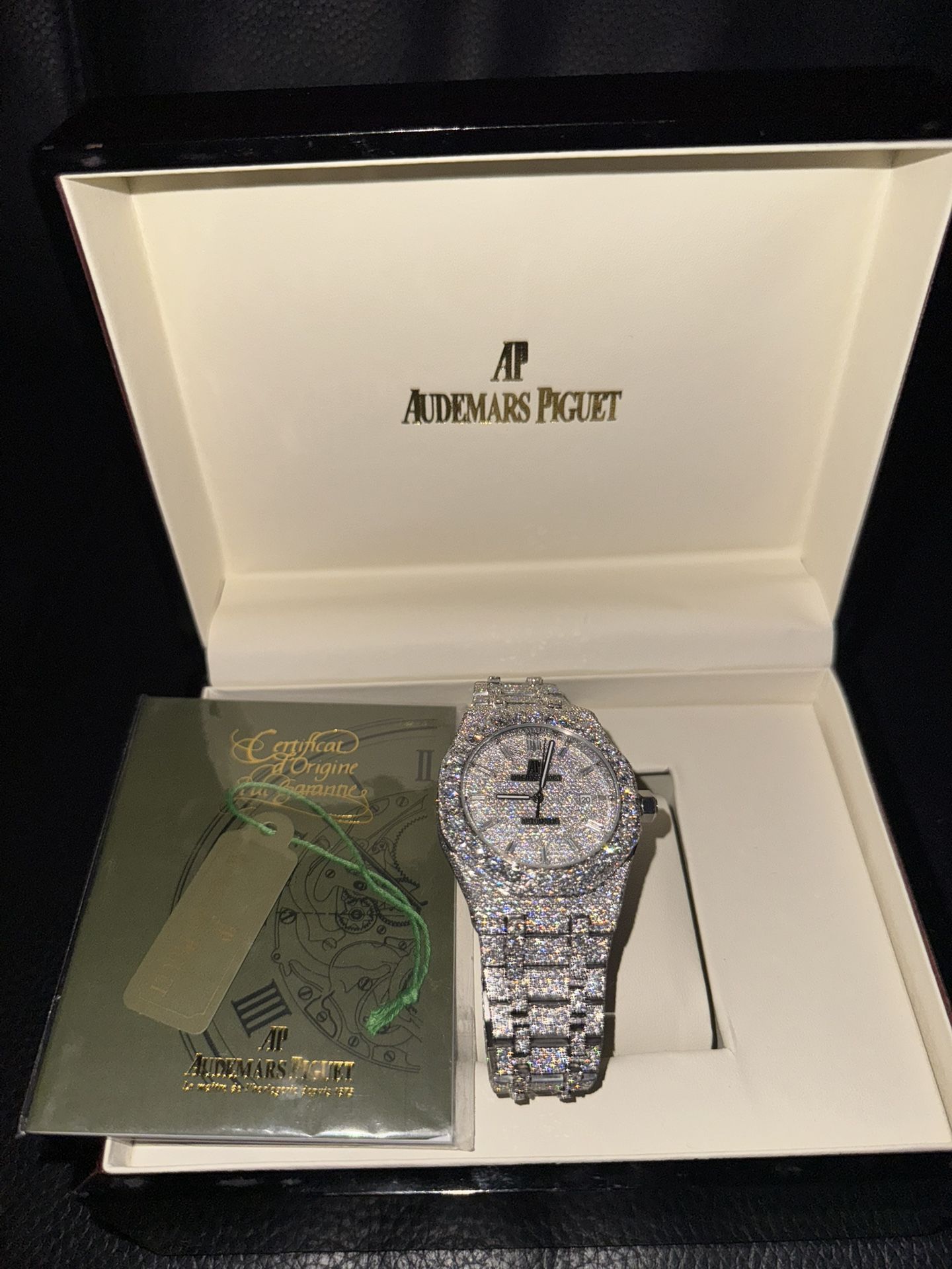 Moissanite AP