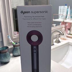 New Dyson Super Sonic Hair Dryer With Attachments