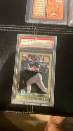 2001 Topps gold trading card