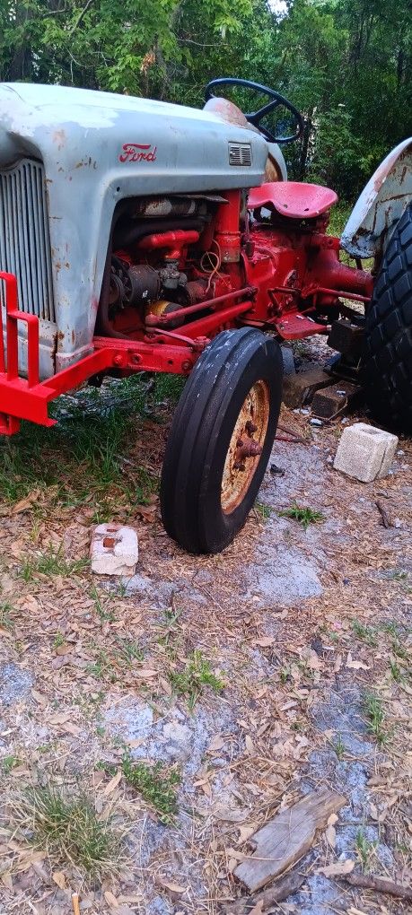 Tractor Ford 800 Jubilee