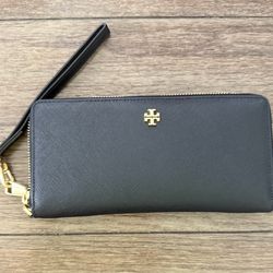 Tory Burch Wallet