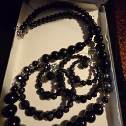 Black Bead Necklace And Earring Set 