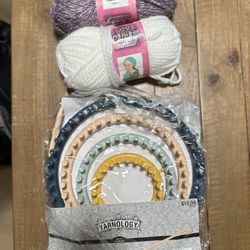 Free Knitting  Kit 