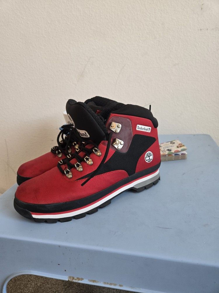 Red Timberlands 10.5