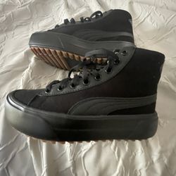 $60 Tenis Puma Size 7