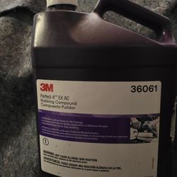 3M Rubbing Compound 