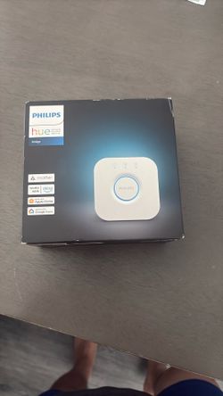 Philips Gen 2 Hue Bridge: Plastic, No Switch, Requires Hardwiring, Light Switch,