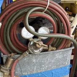 oxy-acetylene torch setup 🔥