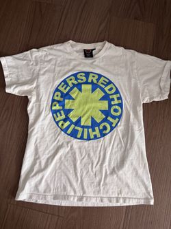 Men’s Large Red Hot Chili Peppers T-shirt. Great condition, Located in Murray cash/Venmo. Venmo to hold