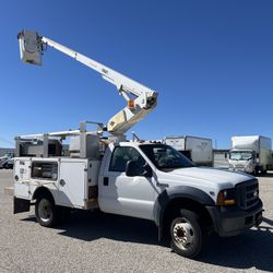 2006 Ford F450 Bucket Truck