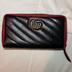 Gucci Marmont Leather Zip Around Wallet