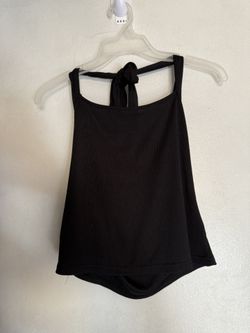 SHEIN Ribbed Halter Top