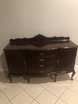 Antique Cabinet! Antique $250