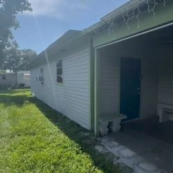 Good Condition 3 Bedroom 1.5 Bathrooms Trailer For Sale 40,000 Obo