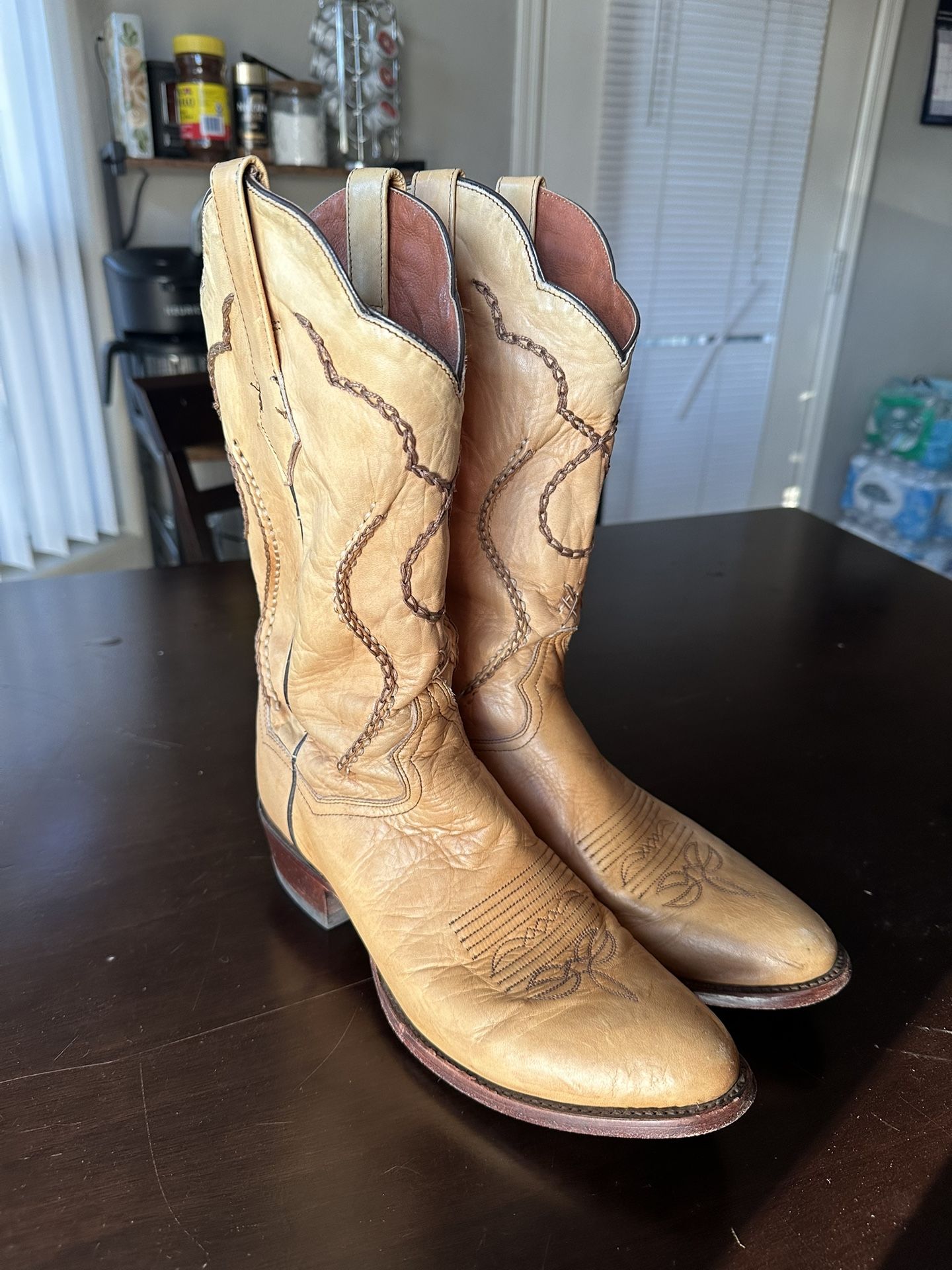Men’s Dan Post Vintage Cowboy Boots Size 10 D $50