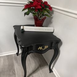  Solid Wood Black End Table 