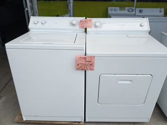 Whirlpool Washer and Dryer set white heavy duty large capacity excellent . Warranty . Delivery available . 2203 Fowler st. Ft. Myers 33901