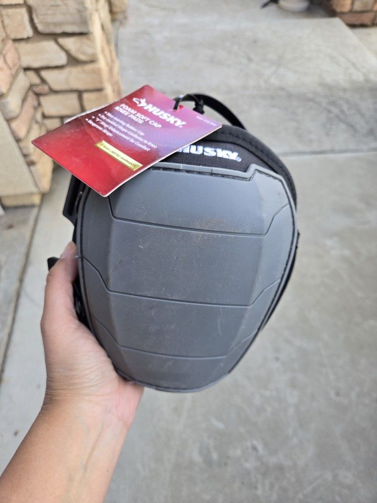 Husky Knee Pads