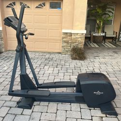 NordicTrack Elliptical CX 925