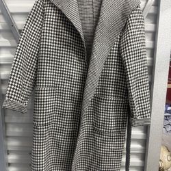 TAHARI - Ellie Black and White Houndstooth Coat Women’s Size L