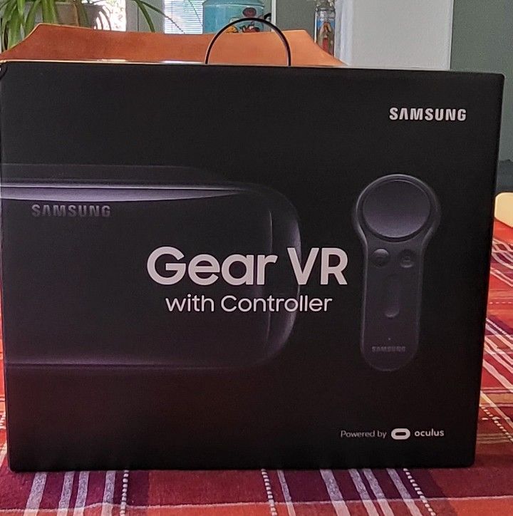 Samsung Gear VR with Controller