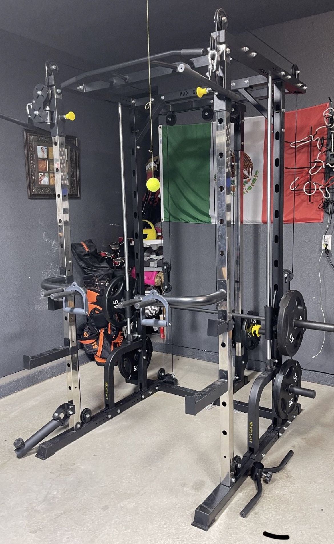 Smith Machine Gym Equipment