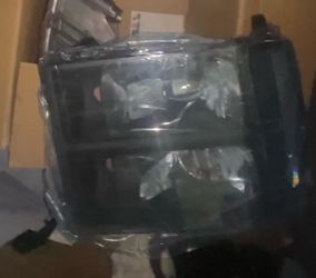 NEW GMC Sierra Headlights 07-13 (Autosaver88 Pair)
