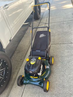 Craftsman lawnmower