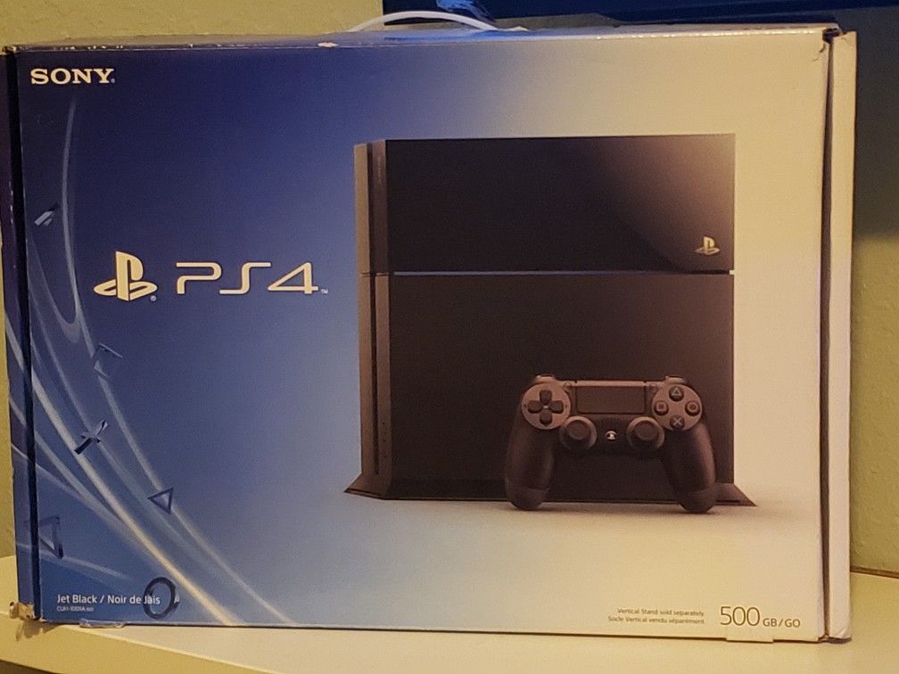 PS4 Upgrade To 1TB W/ Original Box  Bundle It Also Beeps Alot For Some Reason