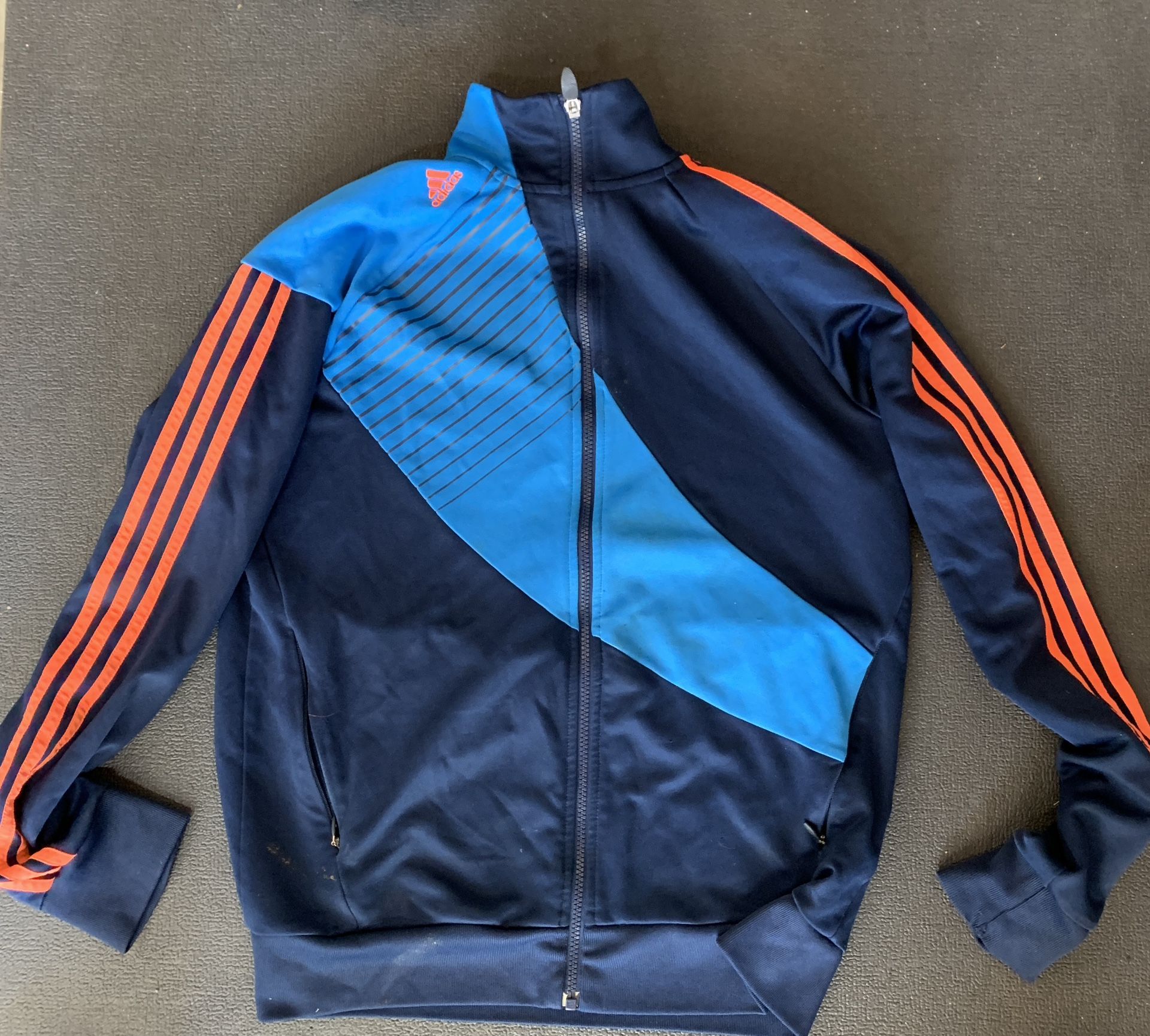 XL Adidas Long Sleeve