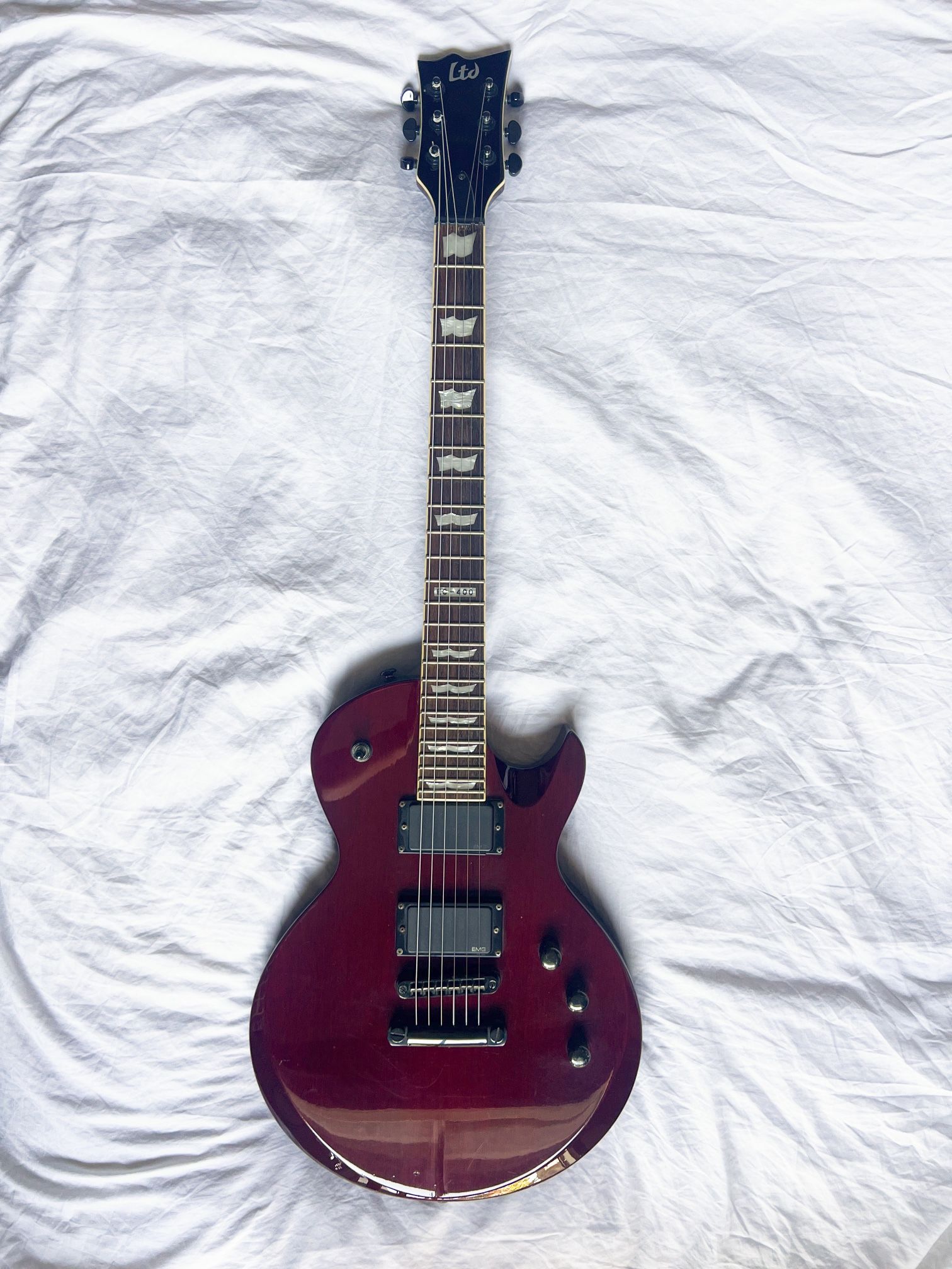 ESP LTD EC-400 Electric Guitar (used)
