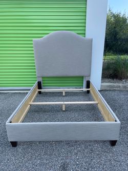 Gray Full size bed
