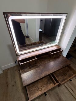 Make up LED vanity mirror